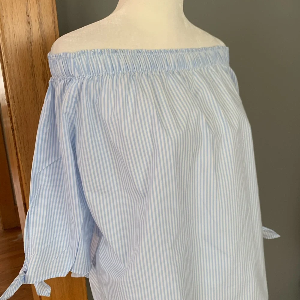 H&M L.O.G.G. White and Light Blue Striped Top - Picture 2 of 8